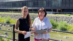 Mechtild Bawart (rechts) und Miriam Capelli haben das Volksbegehren initiiert. Mit dem Ergebnis ...