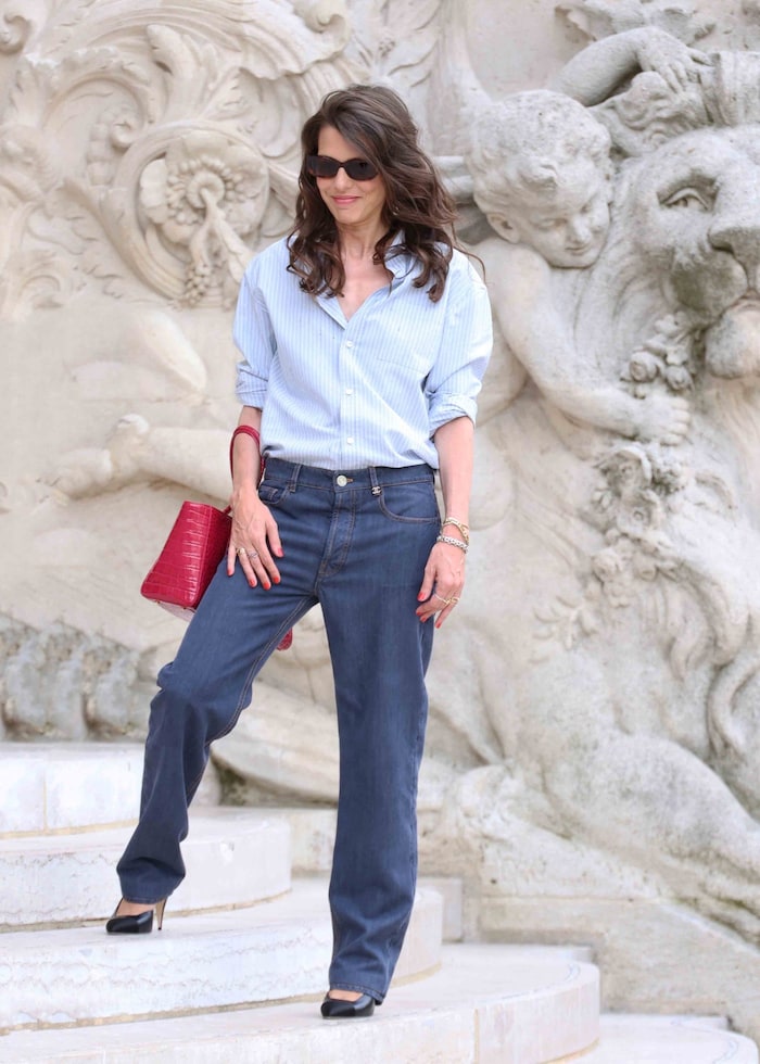 Weniger ist manchmal mehr: Charlotte Casiraghi entschied sich in Paris für einen absolut ...