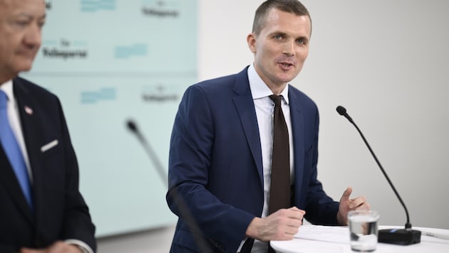 Markus Gstöttner stieg unter Sebastian Kurz in der ÖVP auf. Dennoch betonte er, der Partei ...