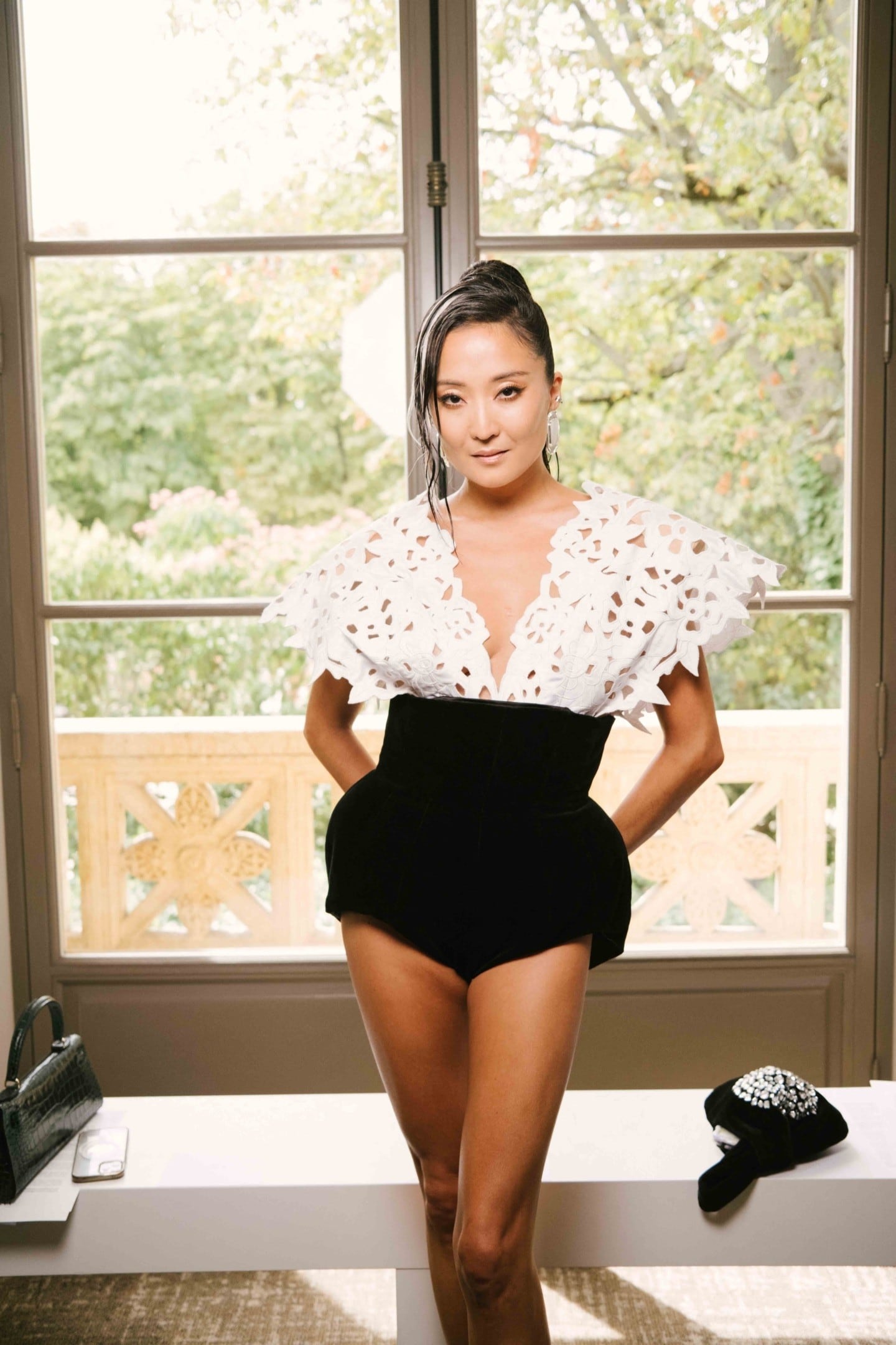 „Emily In Paris“-Star Ashley Park bei Yanina Couture