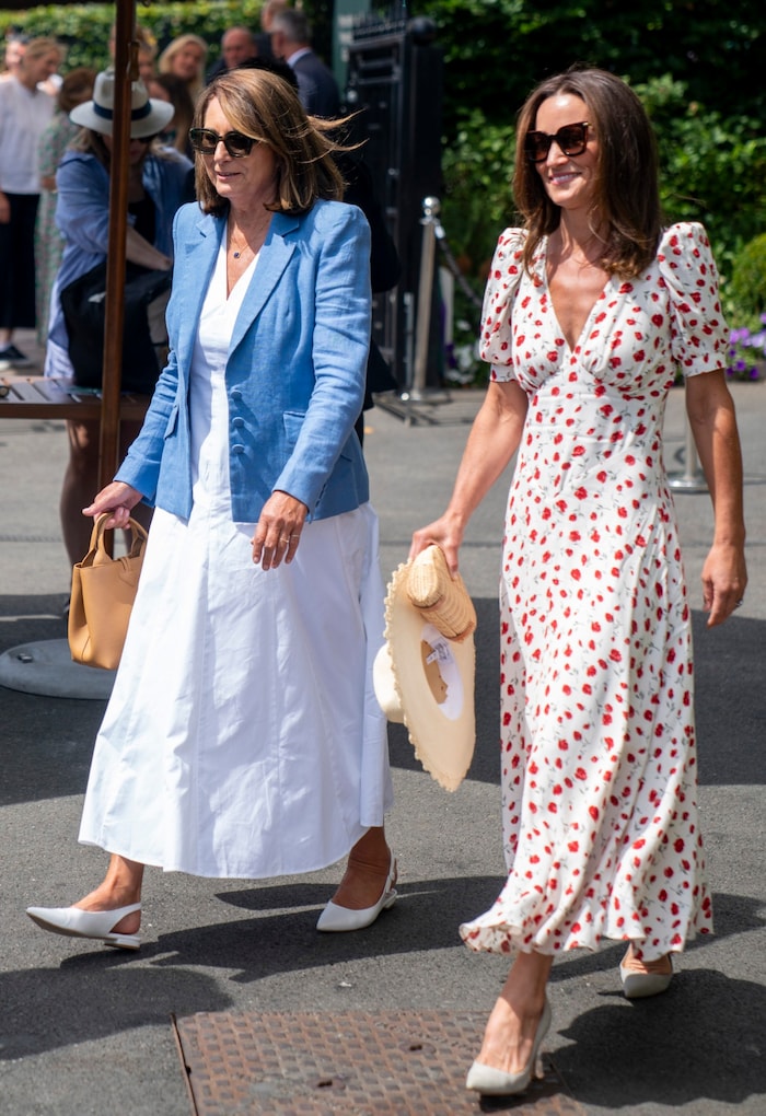 Mutter und Tochter in Bestform: Carole und Pippa Middleton genießen einen sonnigen Tag beim ...