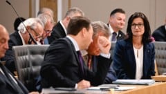 ÖVP-Klubchefin Angerlehner hält nichts vom SPÖ-Plan.