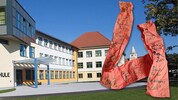 „Danke für die beschissene Zeit“ – mit beschriebenem WC-Papier machten Ex-Schüler deutlich, dass ...