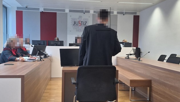 Der Angeklagte sagte: „Ich bin nicht schuldig.“