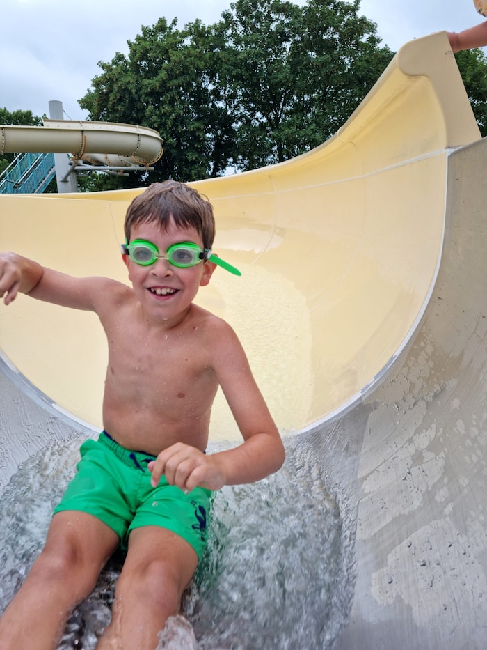 Das vielseitige Angebot samt Rutschen im Schörgenhub-Bad kommt bei den Kids sehr gut an.