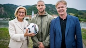 Gedreht wurde der erste Werbefilm für Niederösterreich mit Marko Arnautovic in der Wachau und im ...