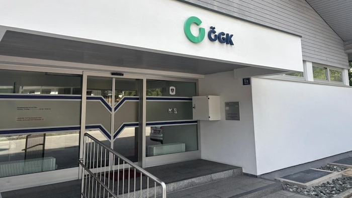 Die ÖGK-Servicestelle in Zell am Ziller soll dem Sparstift zum Opfer fallen.