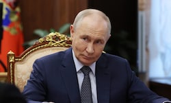 Russlands Präsident Wladimir Putin arbeitet laut Insiderinnen und Insidern an der nächsten ...