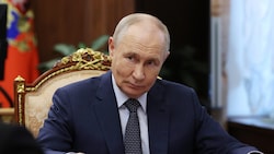 Russlands Präsident Wladimir Putin arbeitet laut Insiderinnen und Insidern an der nächsten ...
