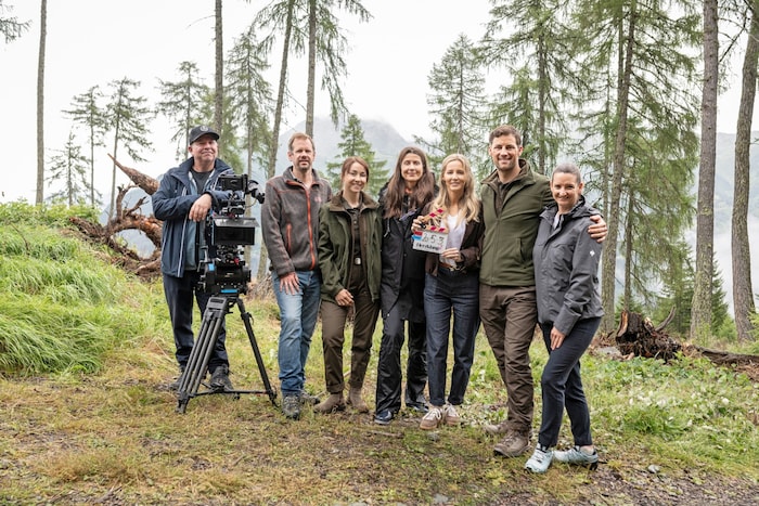 Im Bild (v.li.): Kameramann Michael Clayton, Produzent Viktor Perdula, Christina Cervenka, ...