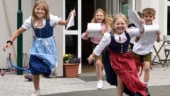 Ab in die Ferien: Kinder der Mini-Volksschule Oberweißburg im Lungau