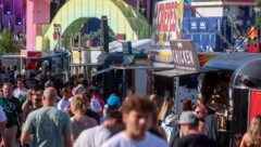 Auf dem Gelände des Electric Love Festivals am Salzburgring befinden sich insgesamt 45 Bars und ...