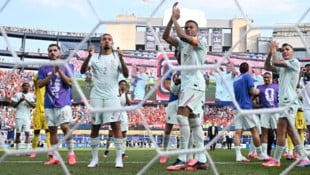 Kylian Mbappe und Co. jubeln nach dem Sieg über Marokko.