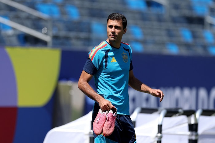 Rodri versorgt seine Teamkollegen mit punktgenauen Pässen.