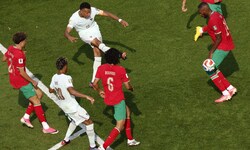 Mit diesem Schuss brachte Kylian Mbappe die Franzosen in Führung.