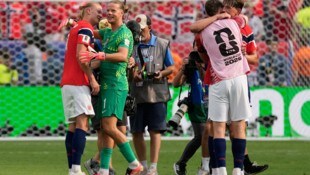 Sind Erling Haaland (li.) und Orjan Nyland (2. von li.) bald auch Klubkollegen?