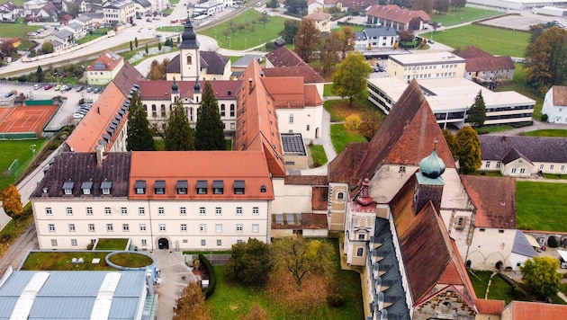 Das Wahrzeichen der Gemeinde Baumgartenberg im Bezirk Perg, wo die Polizei jetzt ermittelt.