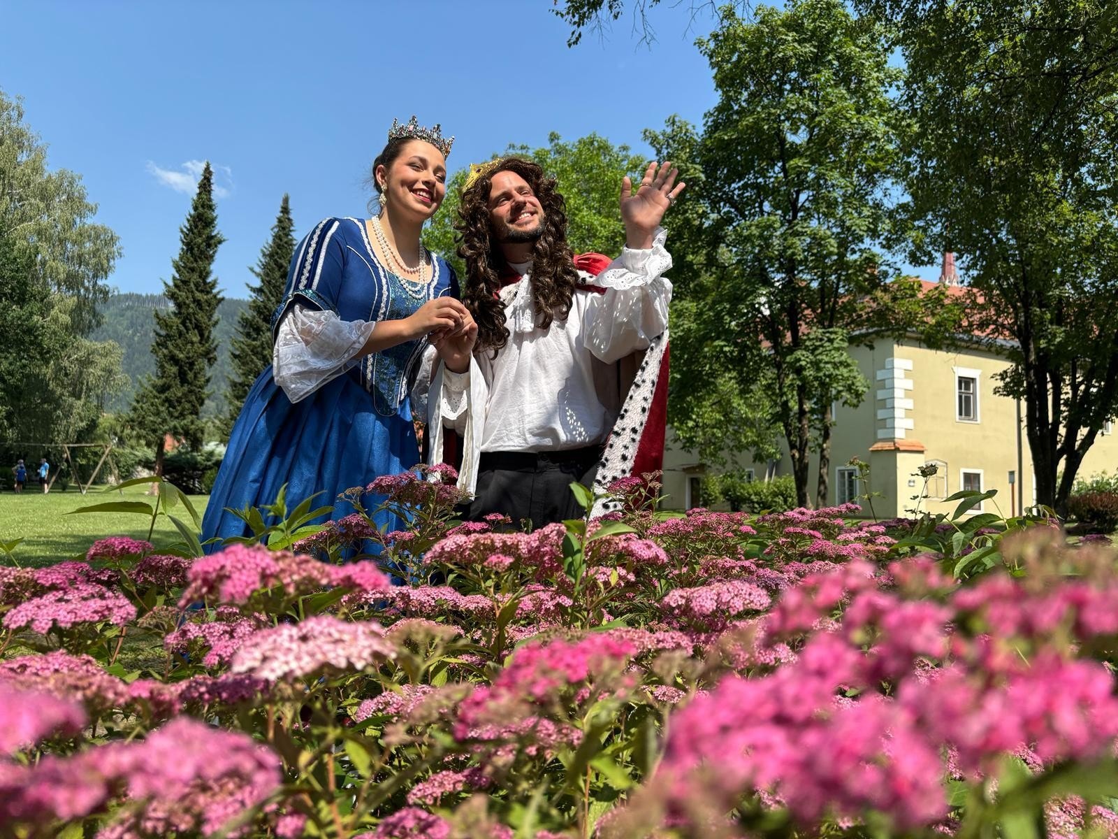 Prinzessin Darija Wirnsberger und König Andreas Brunner.