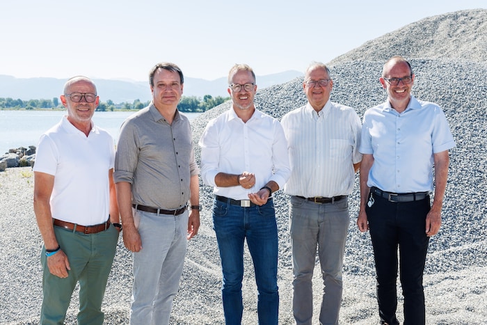 Franz Josef Kopf Innungsmeister Bauhilfsgewerbe, Philipp Tomaselli Innungsmeister-Stellvertreter ...