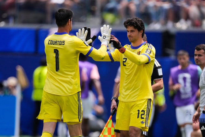 Belgiens Thibaut Courtois nimmt erstmals Stellung zu seinem folgenschweren Fehler seines ...