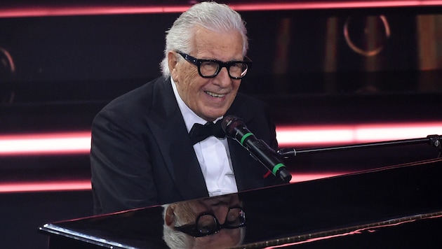Italien trauert um Peppino di Capri: Der Schlagersänger starb kurz vor seinem 87. Geburtstag auf ...