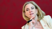 Die Regierungsverantwortung stellt die NEOS auf die Probe. Kann die Partei ihren ursprünglichen ...