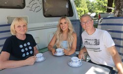 Natalie Holzner und ihre Familie gingen bereits früher oft gemeinsam Campen. Die Starnacht ...