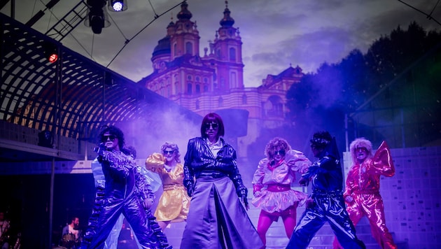 Spionagekrimi der musikalischen Art unter anderem mit Hannah Darabos, Lukas Weinberger, Terry ...