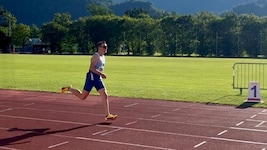 Patrick Pesti lief Samstag bei den Landesmeisterschaften über 400 Meter zum Sieg.