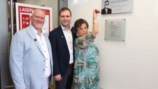 Der offizielle Fritz (li.) mit dem zweiten Landesgeschäftsführer Kevin Friedl und die Tochter ...