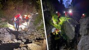 Die zahlreichen Retter mussten sich durch die Schlucht bis zur Verletzten vorkämpfen.