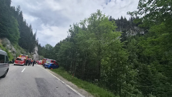 Zahlreiche Rettungskräfte waren vor Ort im Einsatz