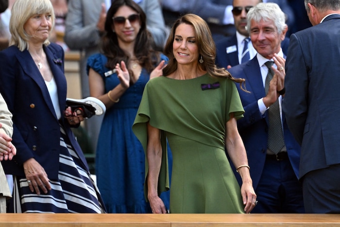 Für Kate gab‘s bei der Ankunft in der Royal Box Standing Ovations.