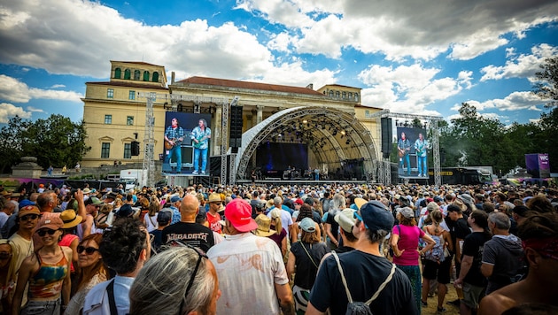 Ausverkaufter Park bei den „Lovely Days“ in Eisenstadt.