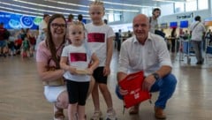 Zum Auftakt der Aktion verteilte AK-Präsident Wieser Goodies an Familien und hatte ein offenes ...