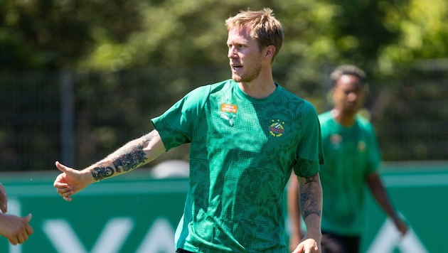 Rapids Neo-Stürmer Adamsen, hier im Training, traf erstmals.