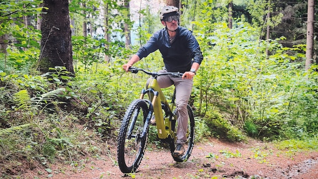 Wir testeten den neuen Avinox M2S Antrieb auf Forstwegen und Singletrails.