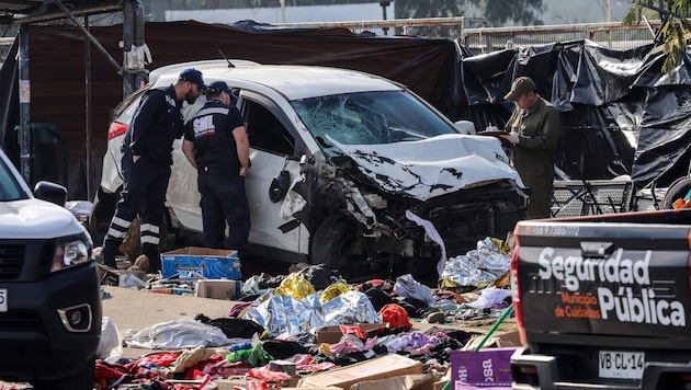 Der Autofahrer zog eine Spur der Verwüstung, als er in die Menschenmenge raste.