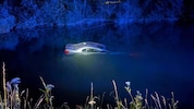 Der BMW landete in der Mürz.