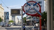 Die Linien 12 und 5 werden kurzgeführt bzw. zweigeteilt.