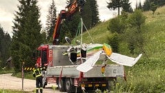 Das Flugzeugwrack wurde noch am Sonntag geborgen.