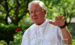 Brückenbauer, ein Kirchenmann, der zuhört: Franz Lackner ist seit 2013 Erzbischof von Salzburg. ...