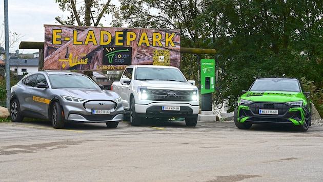 Der Ladepark vor dem Gasthaus ist oft gut besucht.