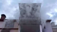Ein Passant bemerkte das Feuer bei einem Spaziergang mit seinem Hund.