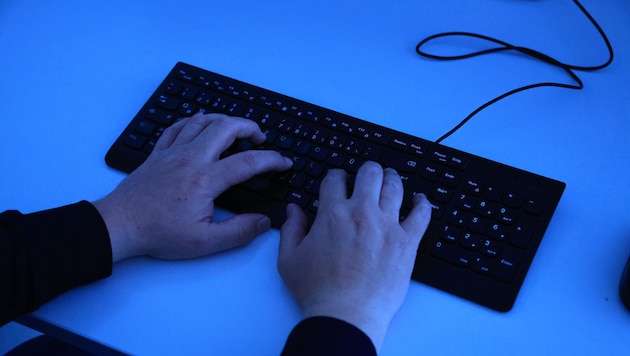 Irgendwo sitzt irgendwer und versendet E-Mails mit schweren Vorwürfen. Wer antwortet, kann sich ...