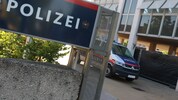 Die Polizei Marchtrenk und das Landeskriminalamt ermitteln in dem grausigen Fall um den Tod ...