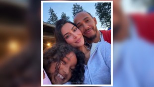 Kim Kardashian zeigte sich erstmals auf Instagram mit Lewis Hamilton und ihrer Tochter. Ein ...