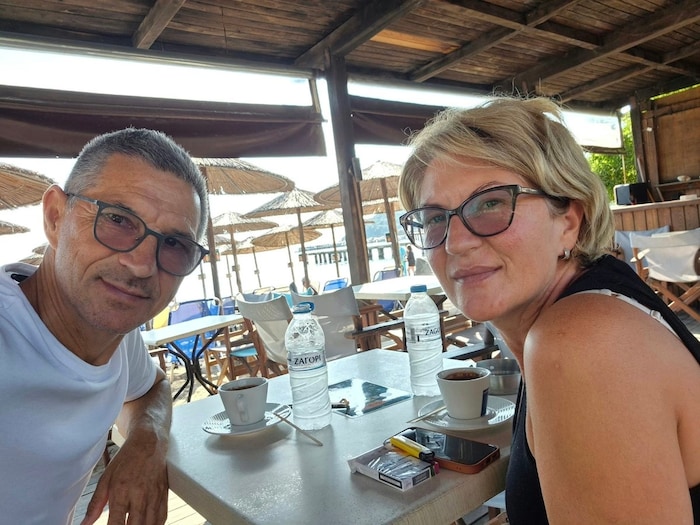 Ljubiša und Svetlana Karović auf einem gemeinsamen Foto. Heute kämpft das Ehepaar mit den Folgen ...