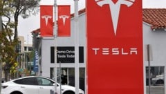 Alleine in Österreich wurden schätzungsweise 30.000 Tesla-Autos mit der „alten“ Technik ...