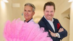 Die Show beginnt: Daniel Serafin (li.) &amp; Alfons Haider (re.) vor ihren Premieren 